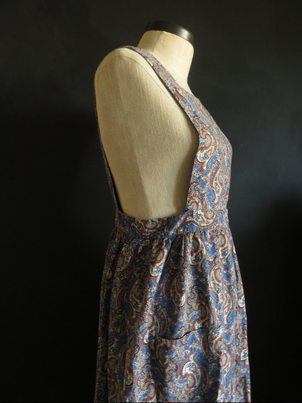 True 1970's Vintage Paisley Maxi Apron Blue & Brown Very miu miu - Picture 4 of 7